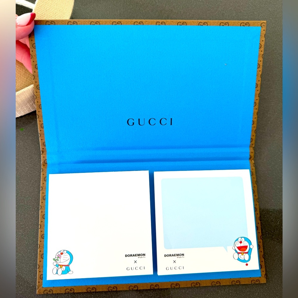 GUCCI DORAMEN NOTE PAD BRAND NEW